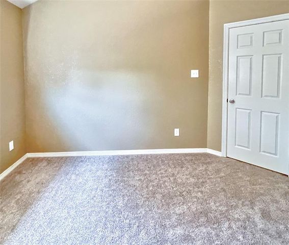 808 Belvedere Dr, Conroe, TX 77301