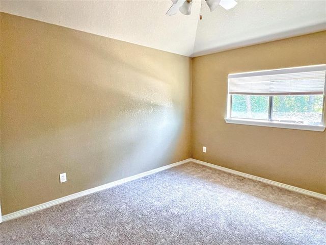 808 Belvedere Dr, Conroe, TX 77301