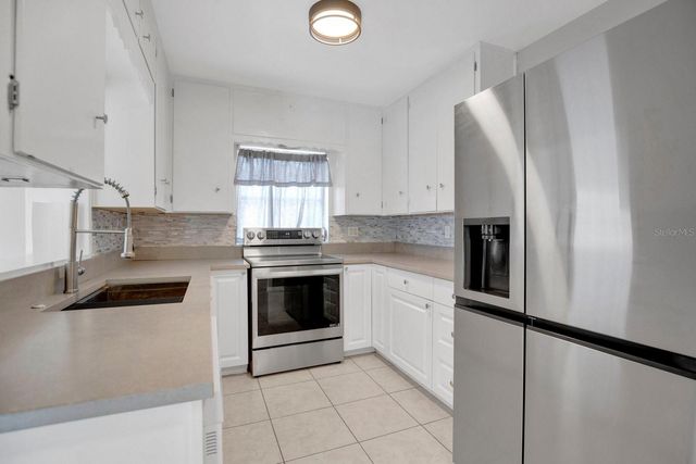 1427 BRYN MAWR STREET, Orlando, FL 32804