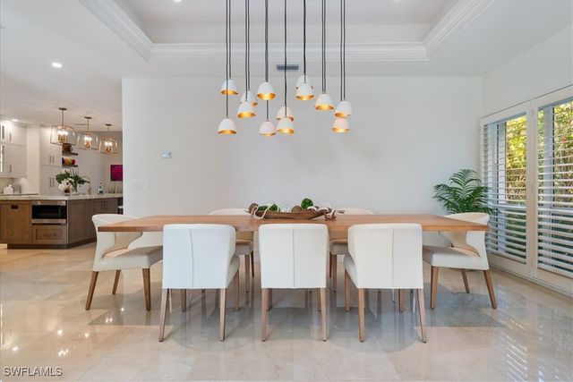 4719 Villa Mare LN, Naples, FL 34103