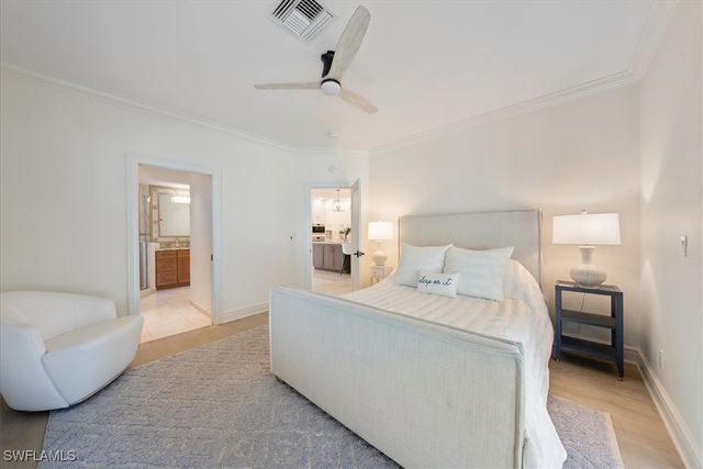 4719 Villa Mare LN, Naples, FL 34103