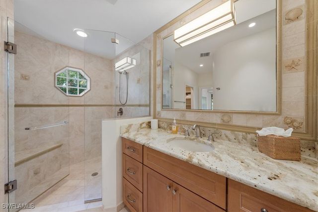 4719 Villa Mare LN, Naples, FL 34103