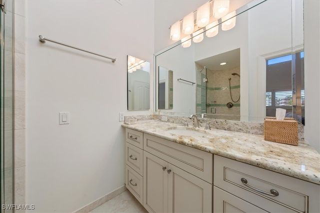 4719 Villa Mare LN, Naples, FL 34103