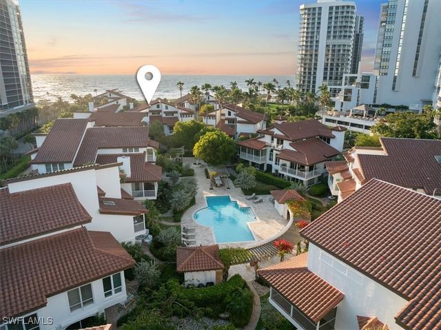 4719 Villa Mare LN, Naples, FL 34103