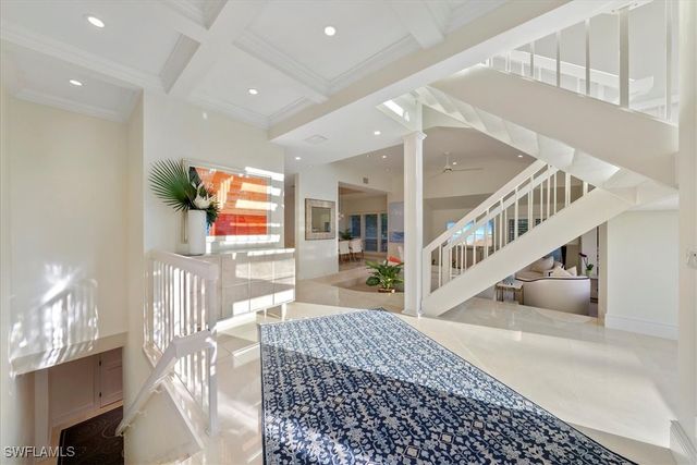 4719 Villa Mare LN, Naples, FL 34103