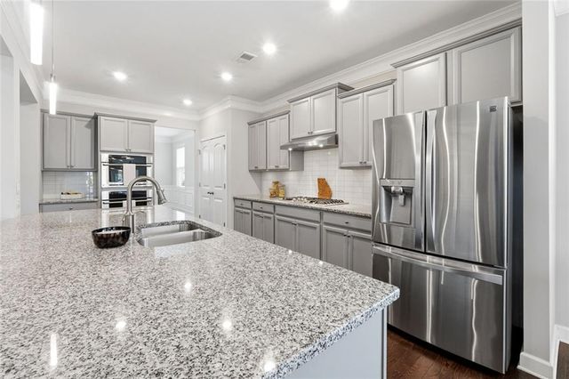 526 Rosemont Avenue, Canton, GA 30115