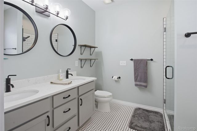 12425 Wolfberry Court, Fenton Charter Township, MI 48430