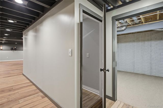 12425 Wolfberry Court, Fenton Charter Township, MI 48430