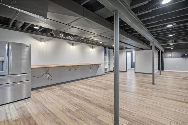 12425 Wolfberry Court, Fenton Charter Township, MI 48430