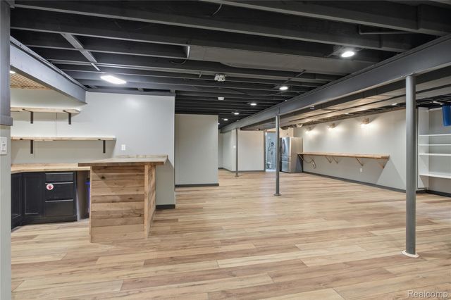 12425 Wolfberry Court, Fenton Charter Township, MI 48430