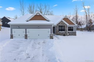 12425 Wolfberry Court, Fenton Charter Township, MI 48430