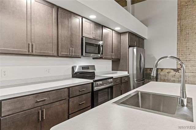 1786 Main Street 104, Buffalo, NY 14208