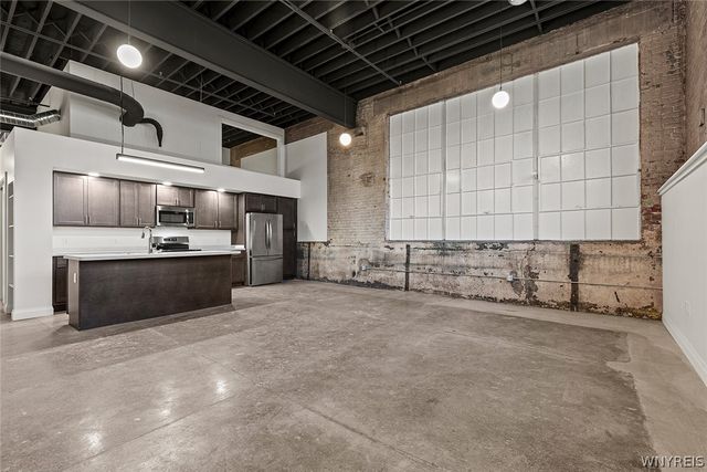 1786 Main Street 104, Buffalo, NY 14208