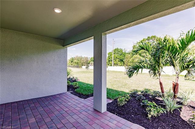 536 Polihale WAY, Naples, FL 34114