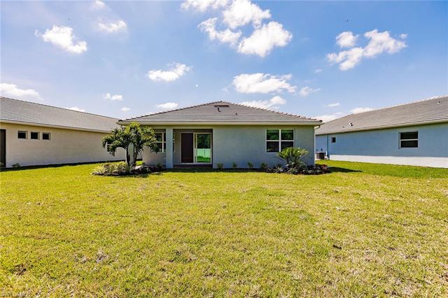 536 Polihale WAY, Naples, FL 34114