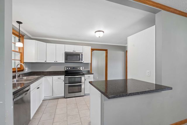 366 Melpar Dr, Nashville, TN 37211