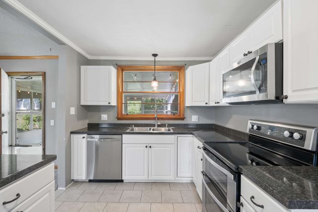 366 Melpar Dr, Nashville, TN 37211
