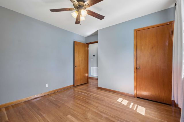 366 Melpar Dr, Nashville, TN 37211