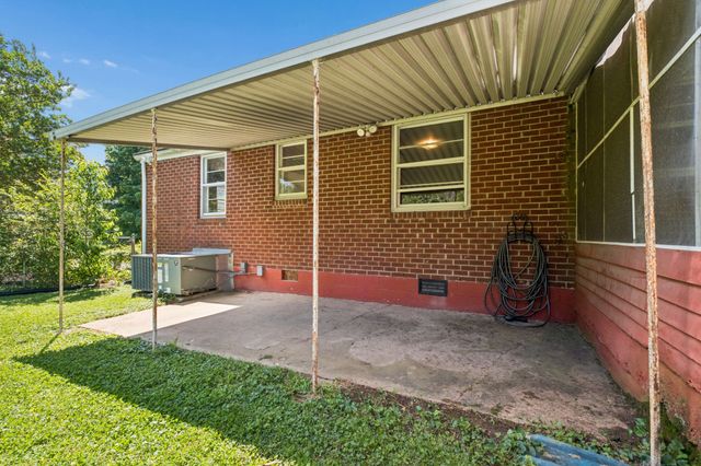 366 Melpar Dr, Nashville, TN 37211