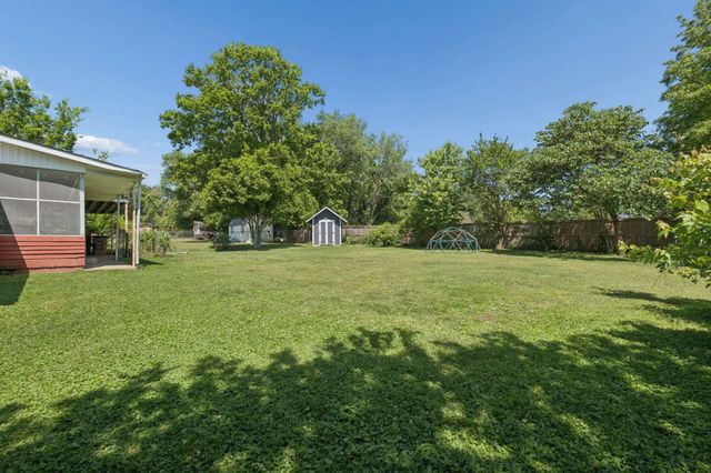 366 Melpar Dr, Nashville, TN 37211