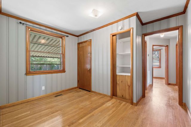 366 Melpar Dr, Nashville, TN 37211
