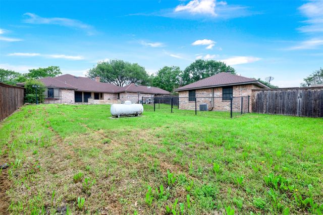 15526 Brookhollow Circle, Forney, TX 75126