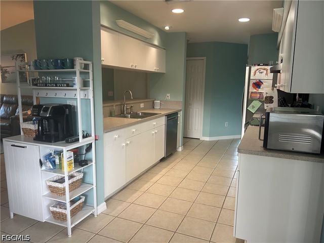 12341 Marlin RD, Bokeelia, FL 33922