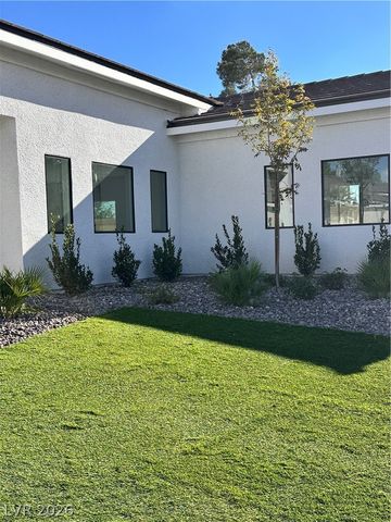 2560 Bonano Court, Las Vegas, NV 89108