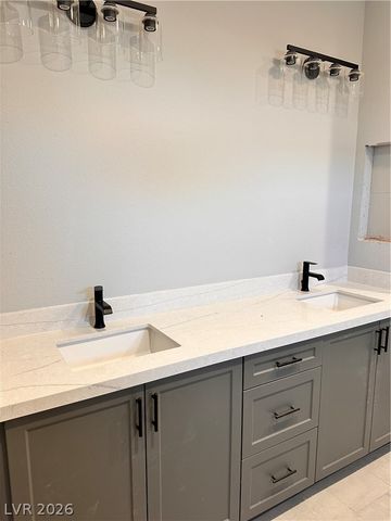 2560 Bonano Court, Las Vegas, NV 89108