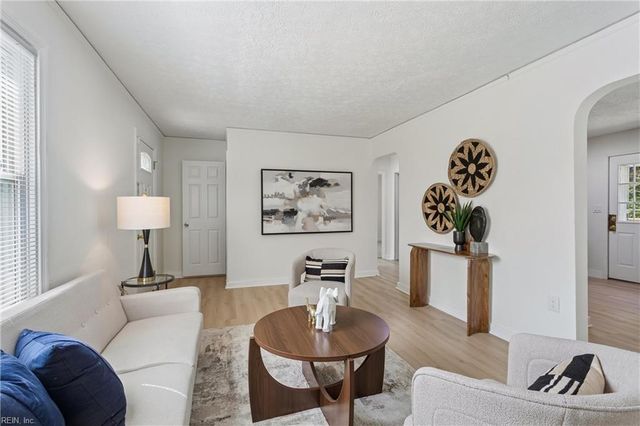 722 Burksdale RD, Norfolk, VA 23518