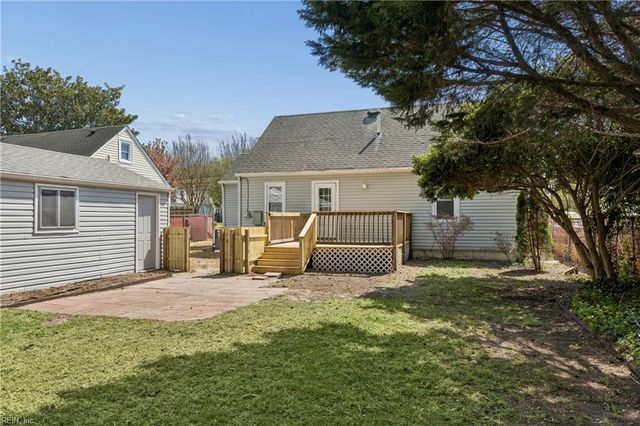 722 Burksdale RD, Norfolk, VA 23518