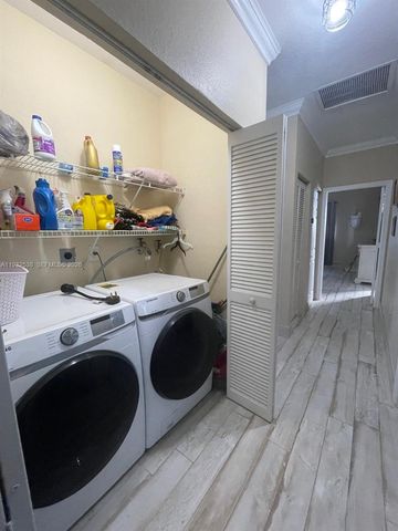 3134 NE 3rd Dr, Homestead, FL 33033