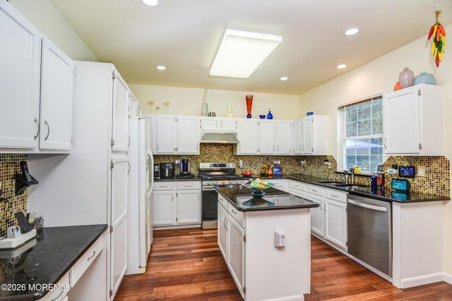 411 Perry Street, Morganville, NJ 07751