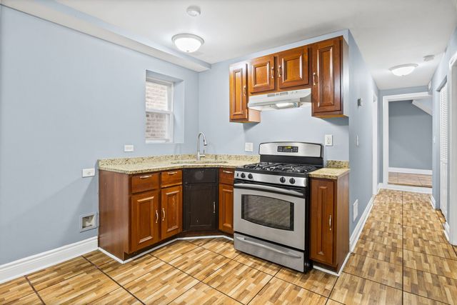 2632 W 23rd Place 1R, Chicago, IL 60608