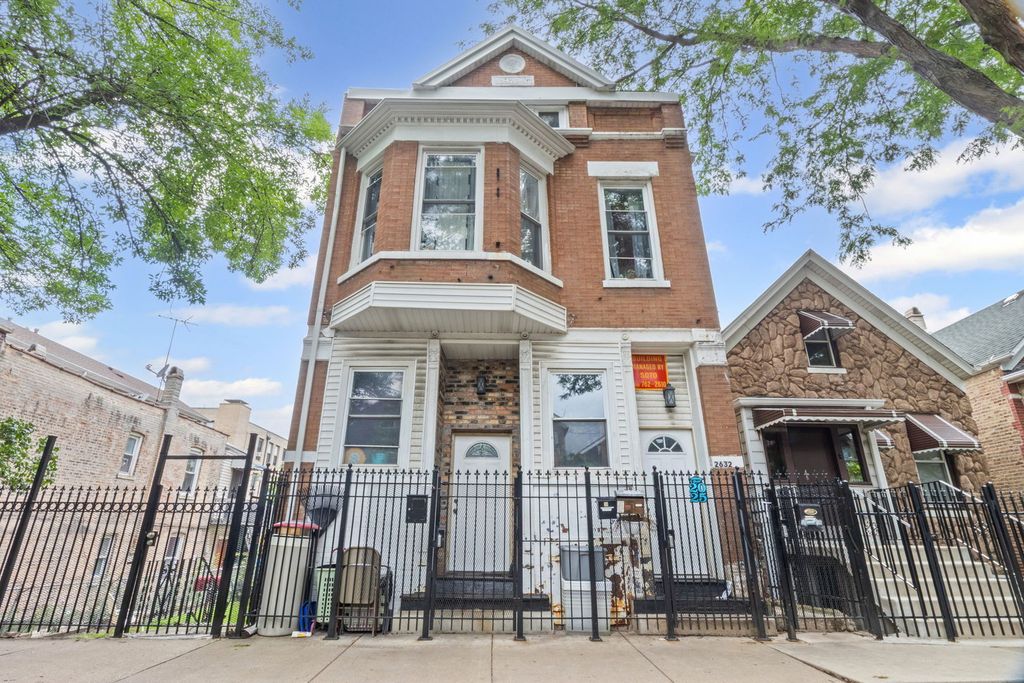 2632 W 23rd Place 1R, Chicago, IL 60608