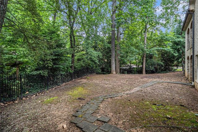 3809 Wieuca Road NE, Atlanta, GA 30342