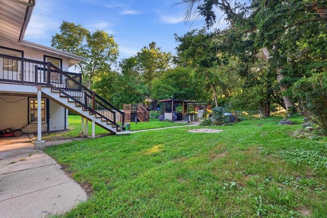 121 Seminole Drive, Edgerton, WI 53534