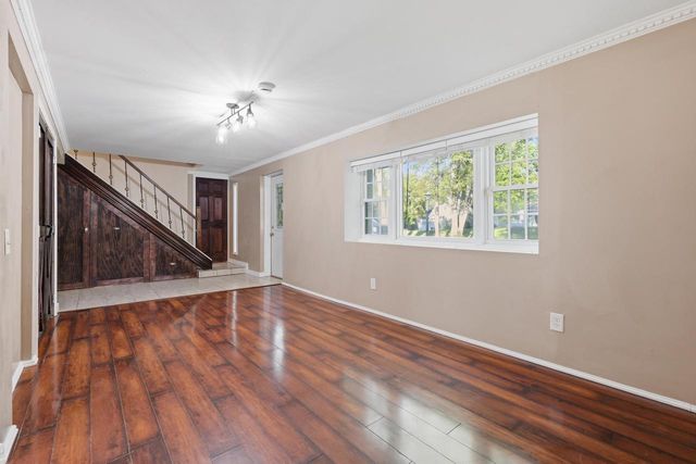 121 Seminole Drive, Edgerton, WI 53534