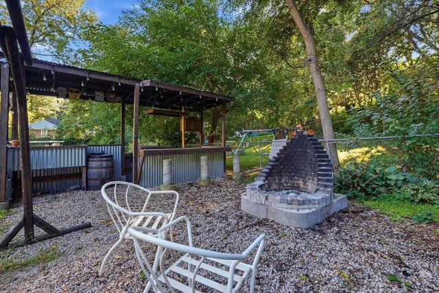 121 Seminole Drive, Edgerton, WI 53534