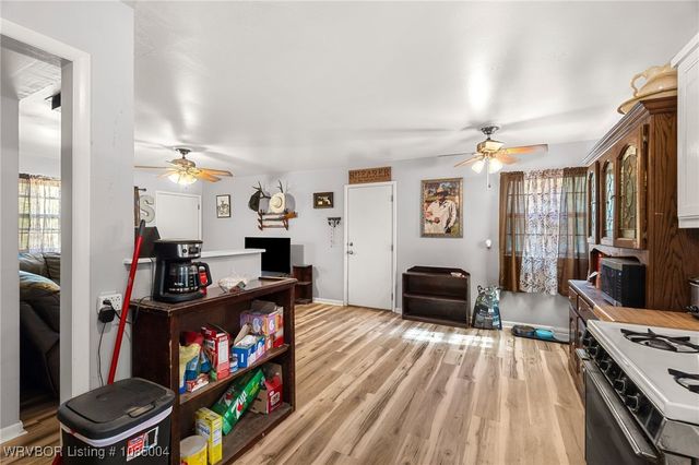 96942 S 4740 Road, Muldrow, OK 74948