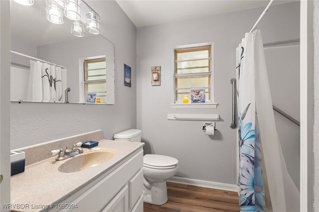 96942 S 4740 Road, Muldrow, OK 74948