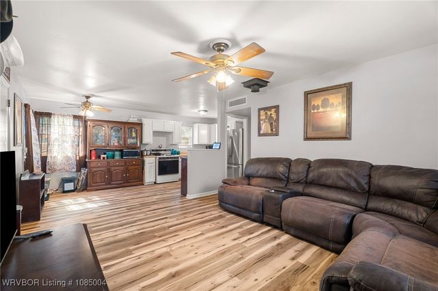 96942 S 4740 Road, Muldrow, OK 74948