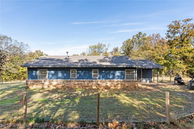 96942 S 4740 Road, Muldrow, OK 74948