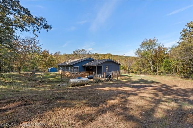 96942 S 4740 Road, Muldrow, OK 74948