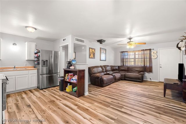 96942 S 4740 Road, Muldrow, OK 74948