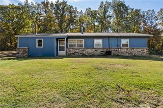 96942 S 4740 Road, Muldrow, OK 74948