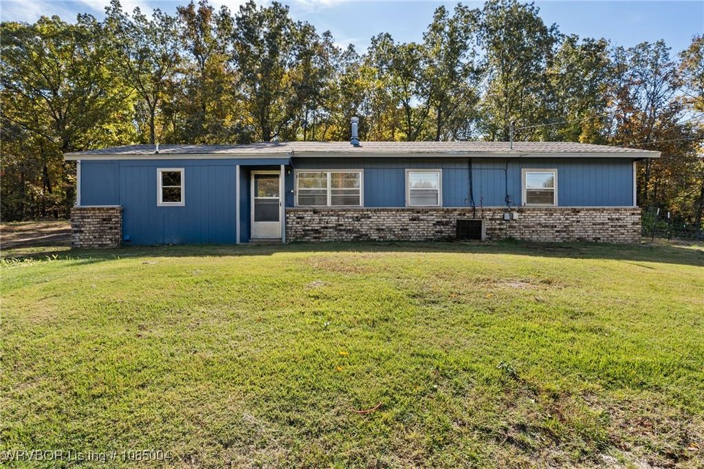 96942 S 4740 Road, Muldrow, OK 74948