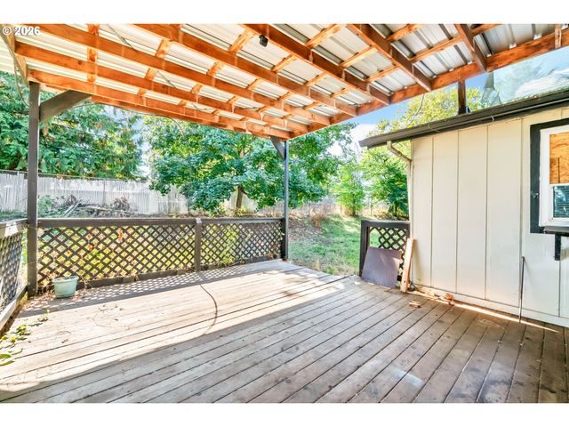 1842 LAVETA Ln, Eugene, OR 97402