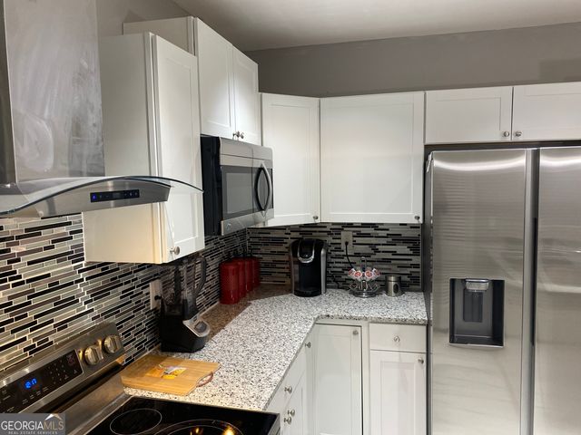 825 Forest Lake Drive S 2, Macon, GA 31210