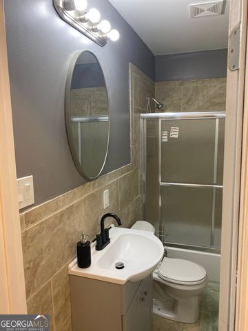 825 Forest Lake Drive S 2, Macon, GA 31210
